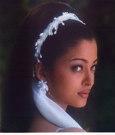 BabeStop - World's Largest Babe Site - aishwarya_rai056.jpg