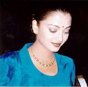 BabeStop - World's Largest Babe Site - aishwarya_rai108.jpg